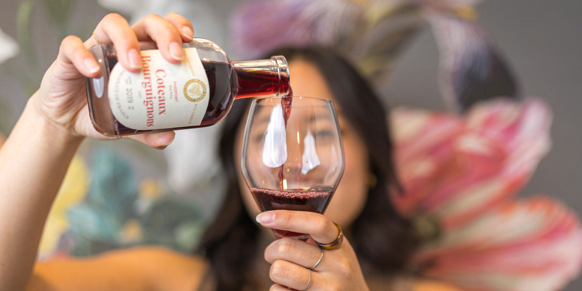 Decanting and Aerating Wine