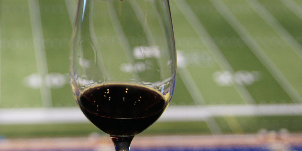 Best Wines to Pair with Game Day Party Foods