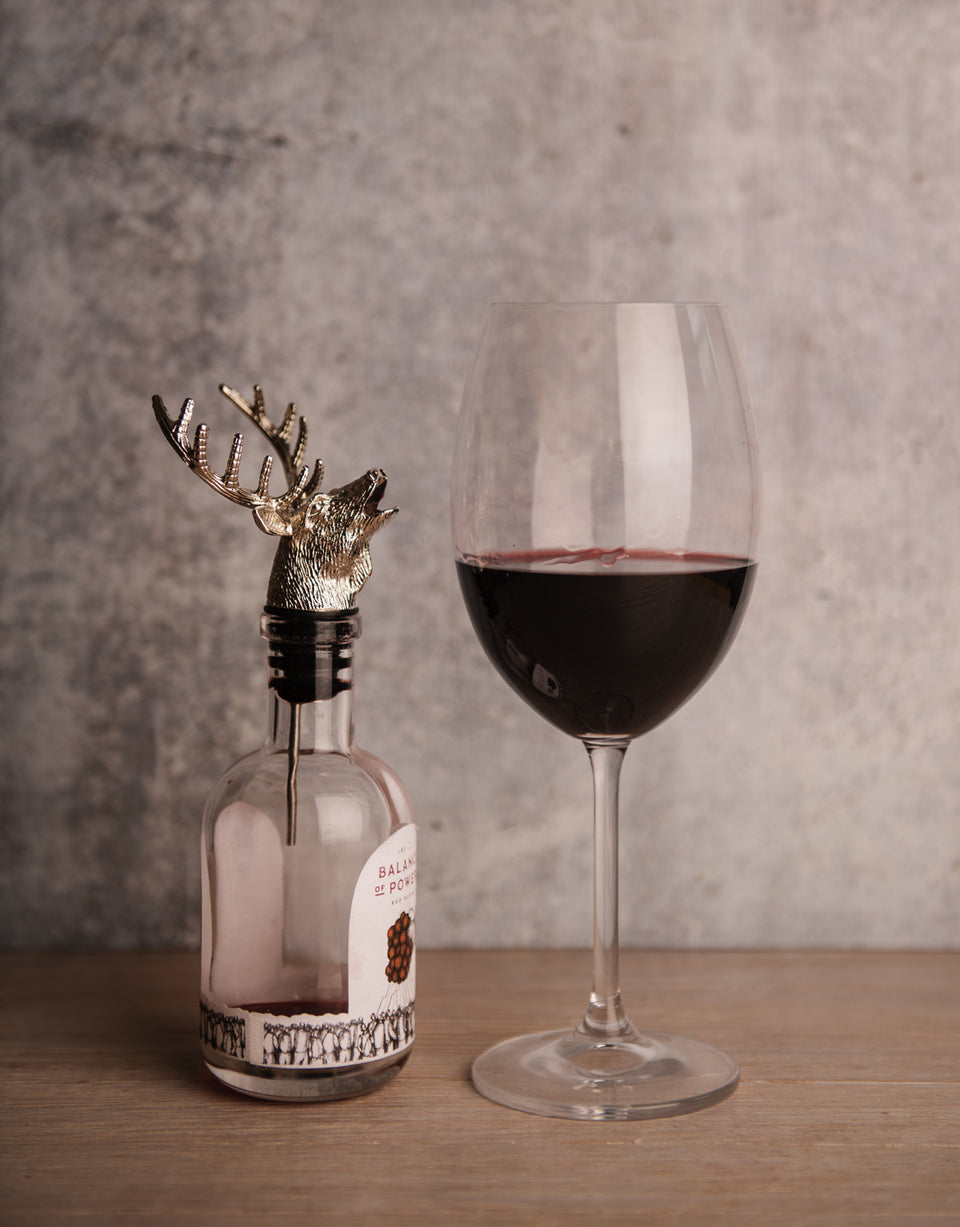 Stag Head Wine Pourer